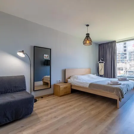 Arcadia Apartment, Park And Parking Daire *