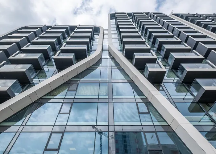 Arcadia Apartment, Park And Parking