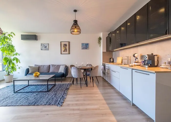 Arcadia Apartment, Park And Parking Apartmán Sofie